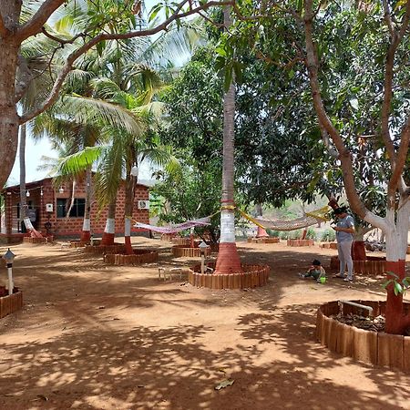 Prajakta Rest House 阿里巴格 外观 照片