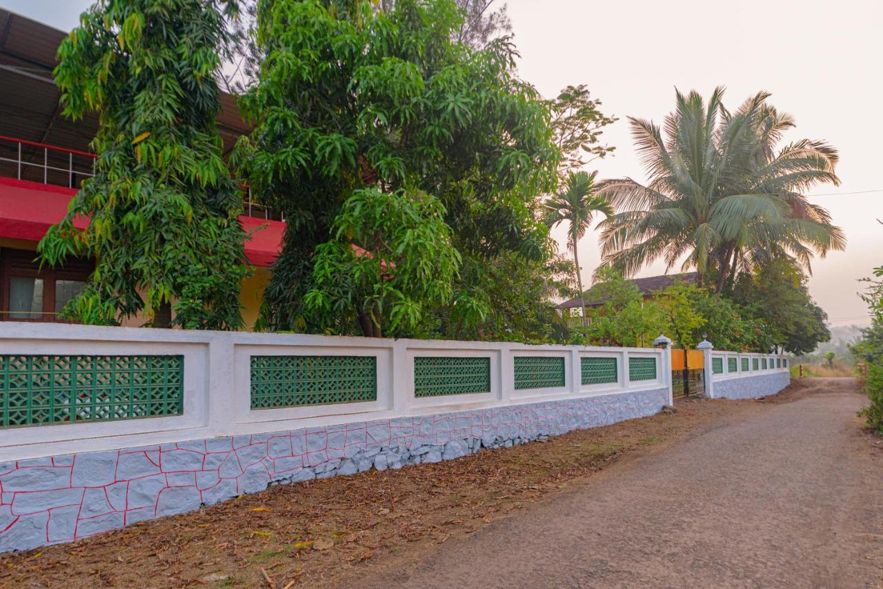 Prajakta Rest House 阿里巴格 外观 照片