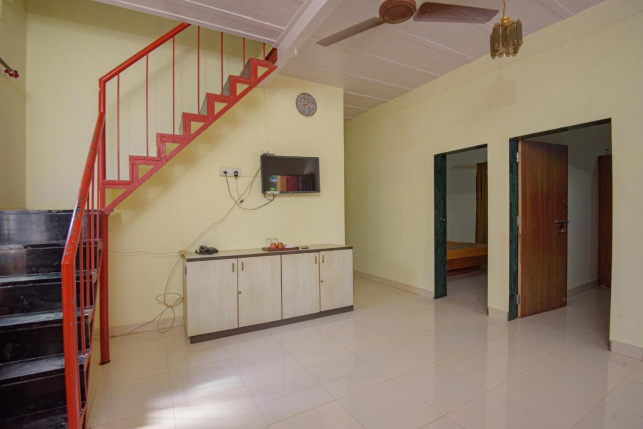 Prajakta Rest House 阿里巴格 外观 照片