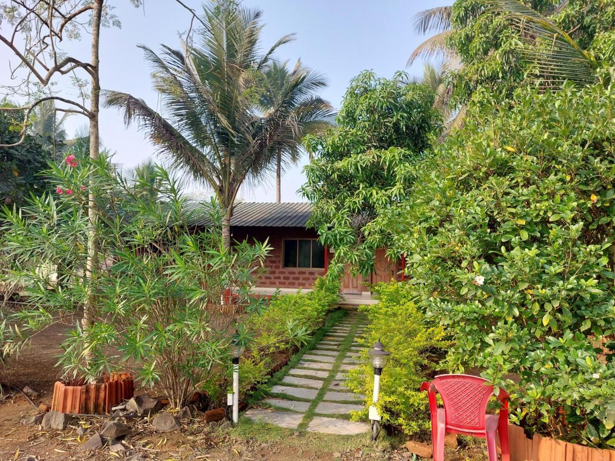 Prajakta Rest House 阿里巴格 外观 照片